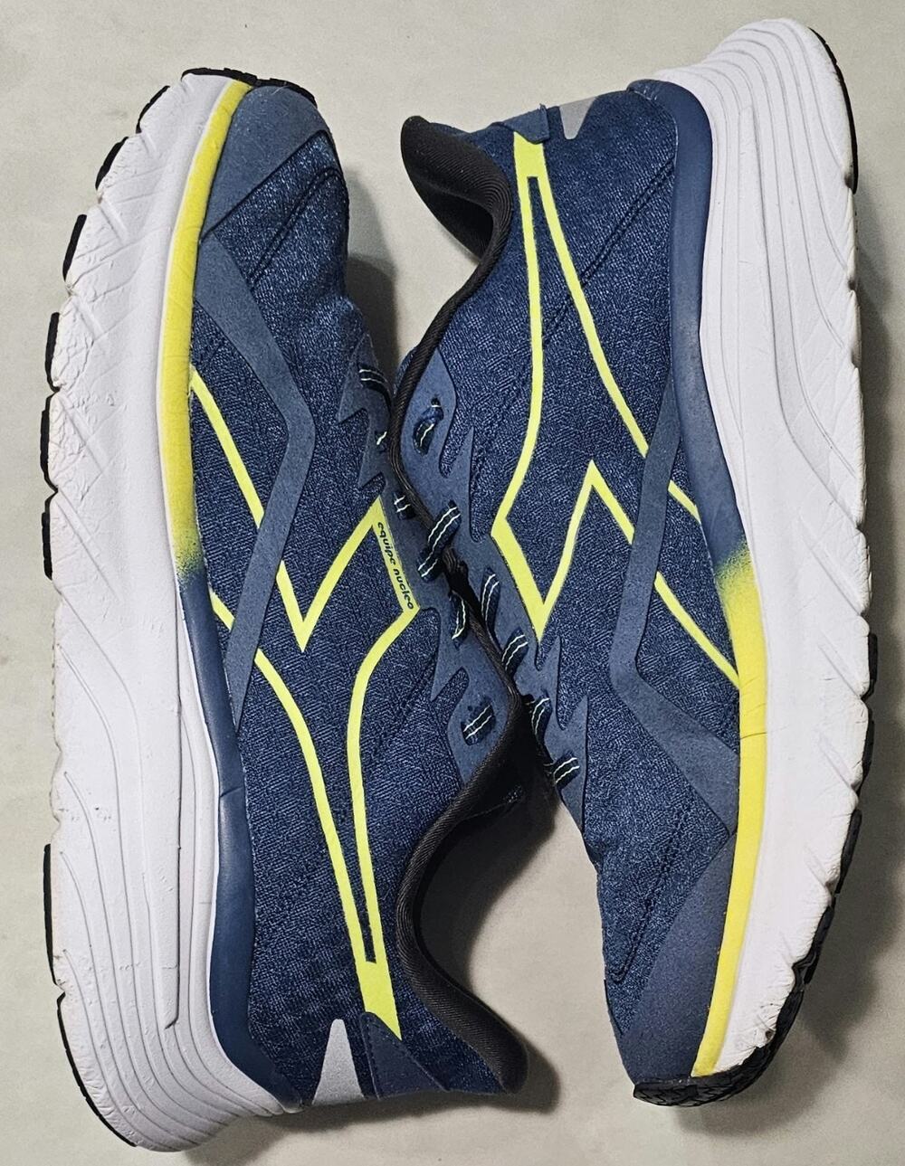 Diadora Equipe Nucleo Men's Size 9.5 Running Shoes Blue Yellow Neutral 5mm Drop